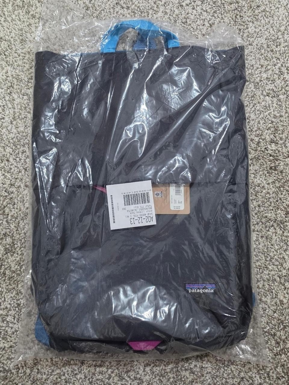 💙💕NWT! Patagonia Fieldsmith Arbor Linked Pack in color Pitch Blue💙💕 - Picture 6 of 7
